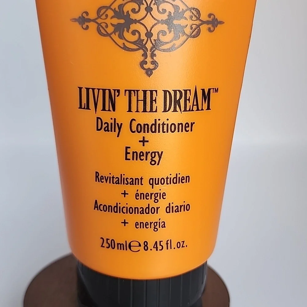 TIGI Rockaholic Livin' the Dream Daily Conditioner + Energy